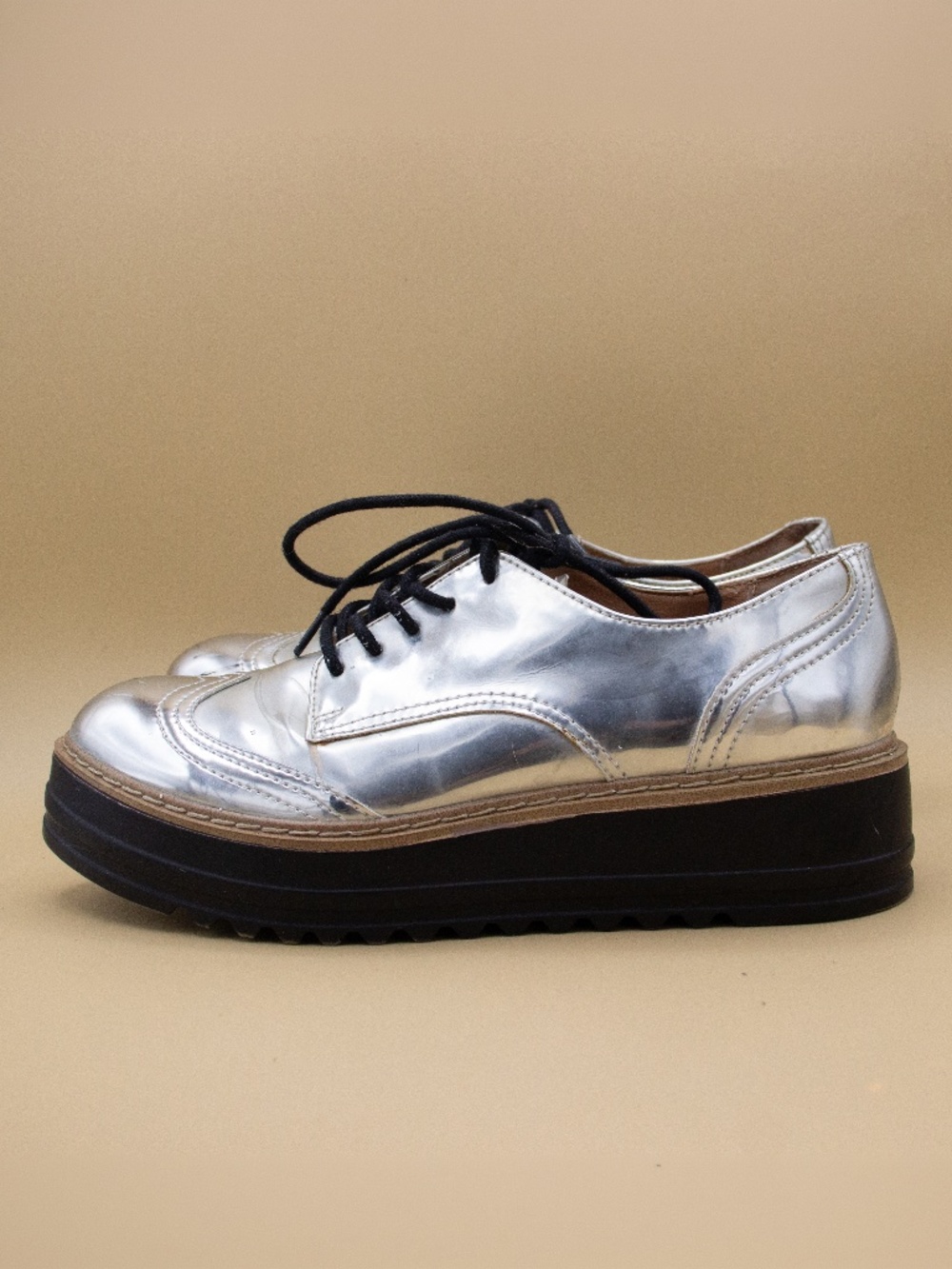 Steve Madden Silver Metallic Wingtip Platform Shoes Women's Size 7